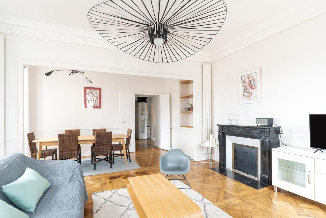 LE MONNAIE - Charme et standing au coeur de Rennes - 130m2 4 chambres Extérieur photo
